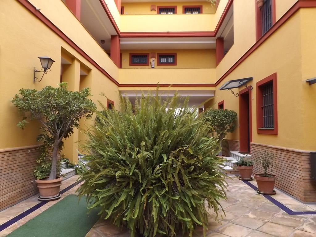 Ferienwohnung Alameda Donkey Parking Sevilla Exterior foto